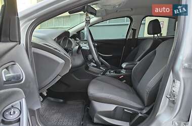 Седан Ford Focus 2011 в 