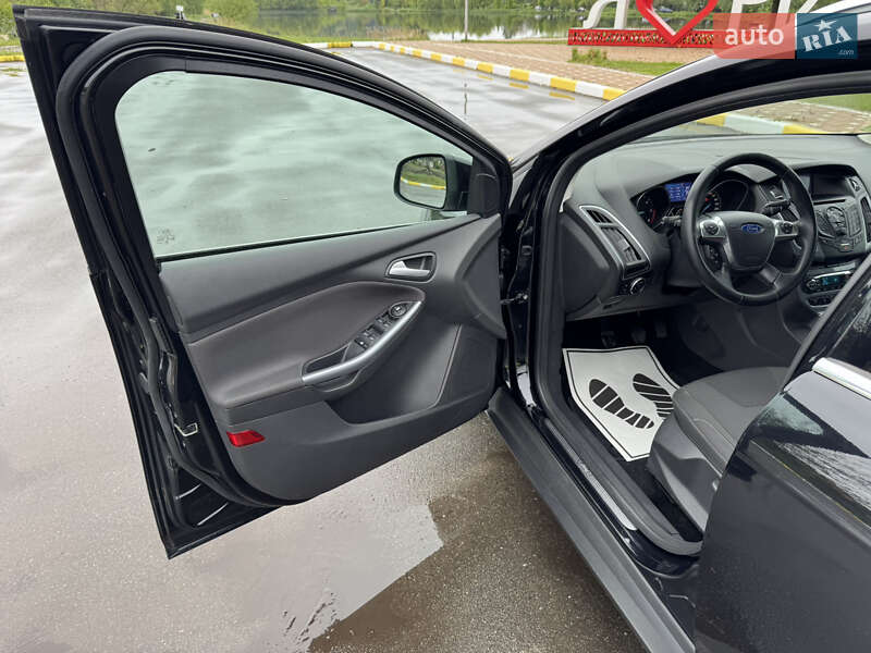 Універсал Ford Focus 2013 в Бучі