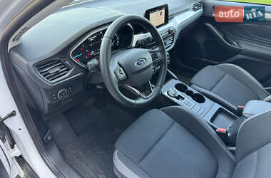 Хэтчбек Ford Focus 2018 в 