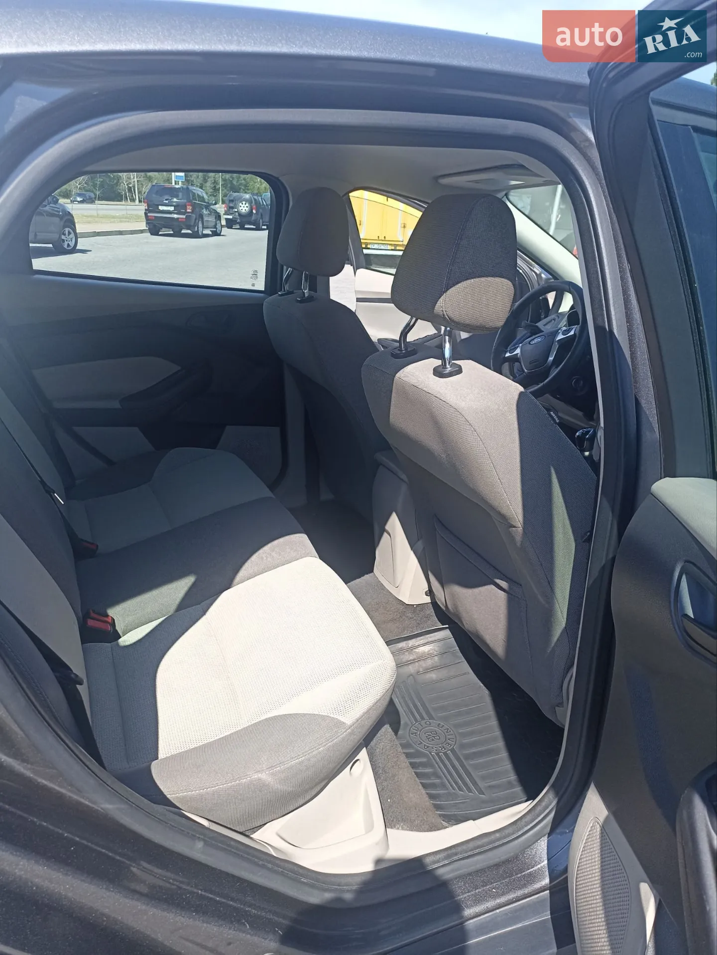 2011 Ford Focus - мініатюра 14