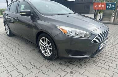 Хетчбек Ford Focus 2015 в 