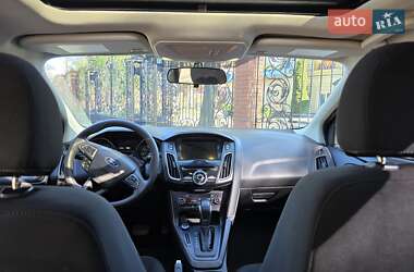 Седан Ford Focus 2017 в 