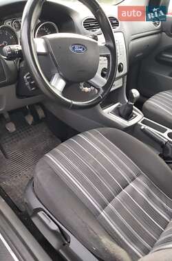 Хэтчбек Ford Focus 2008 в 