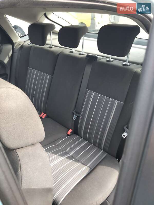 Хетчбек Ford Focus 2008 в Луцьку