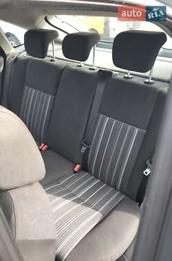 Хэтчбек Ford Focus 2008 в 