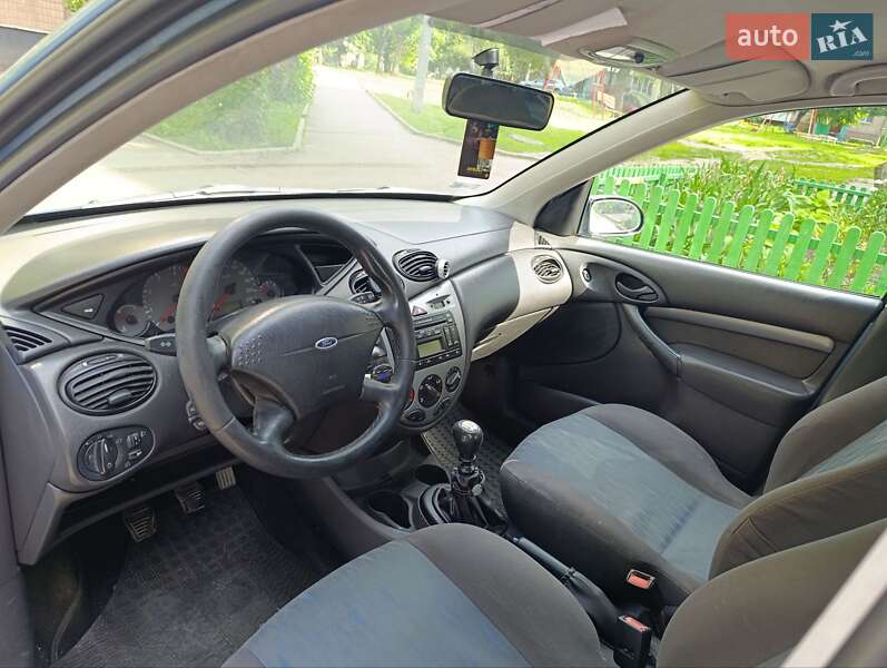 Хэтчбек Ford Focus 2002 в Харькове