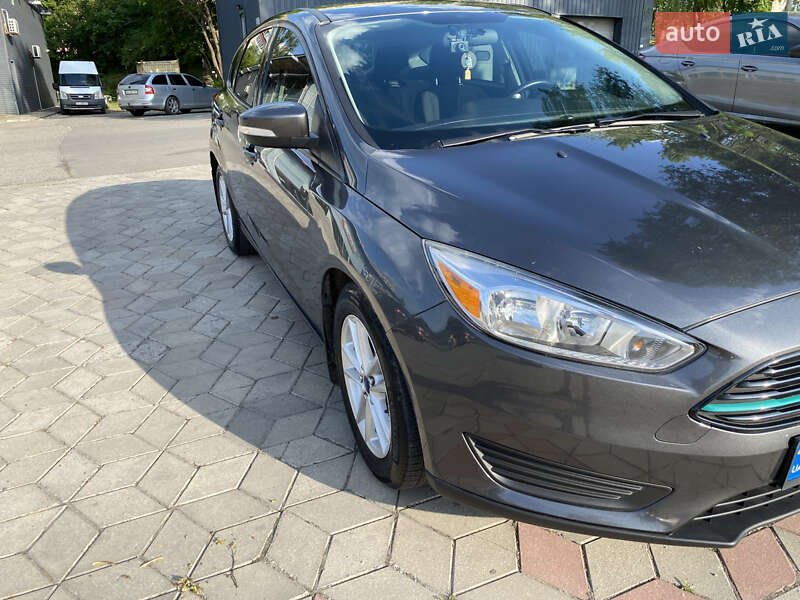 Хэтчбек Ford Focus 2016 в Днепре