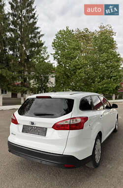 Универсал Ford Focus 2014 в 