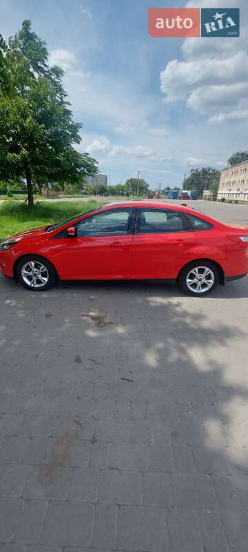 Седан Ford Focus 2013 в Изюме