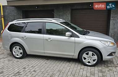 Универсал Ford Focus 2009 в 