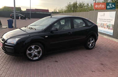 Хэтчбек Ford Focus 2006 в 