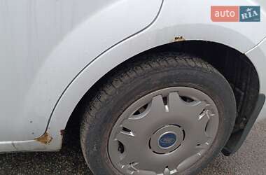 Седан Ford Focus 2010 в 