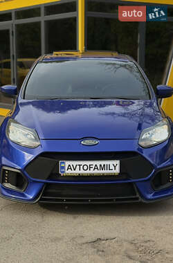 Хэтчбек Ford Focus 2013 в 