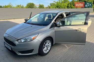 Седан Ford Focus 2015 в 