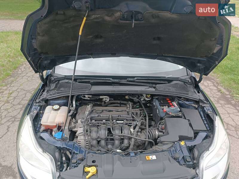 Седан Ford Focus 2011 в Первомайске