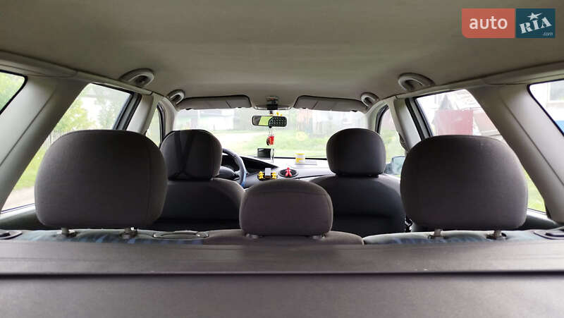 Универсал Ford Focus 2002 в Бродах