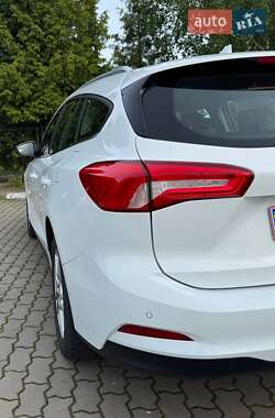 Универсал Ford Focus 2020 в 
