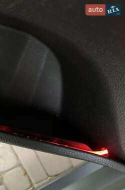 Хэтчбек Ford Focus 2013 в 