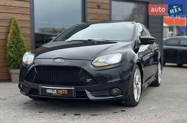 Хэтчбек Ford Focus 2014 в 