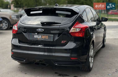 Хэтчбек Ford Focus 2014 в 