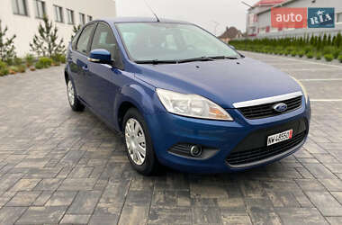 Хетчбек Ford Focus 2010 в Ромнах