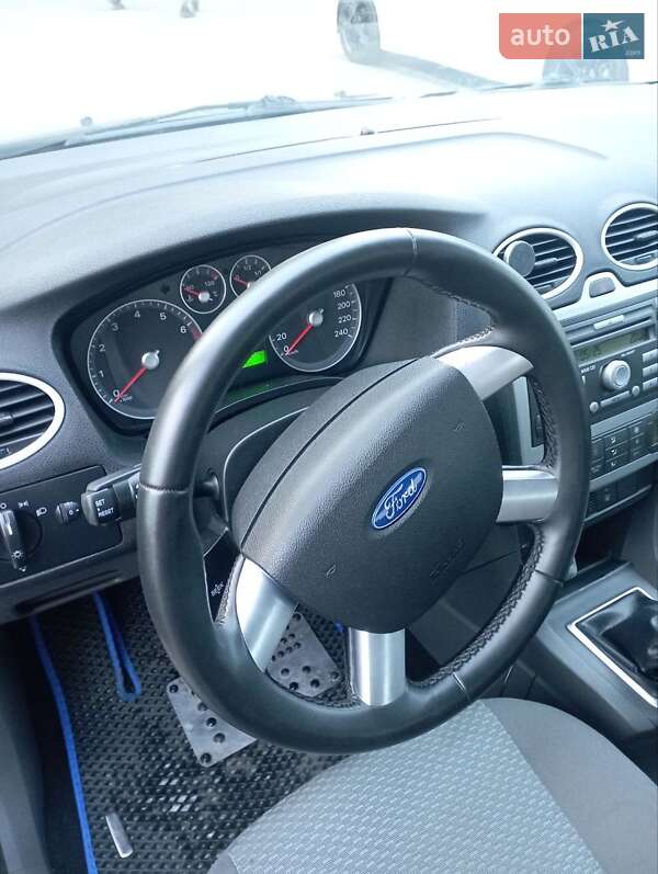 Універсал Ford Focus 2006 в Житомирі