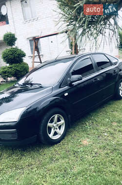 Хэтчбек Ford Focus 2007 в Киеве