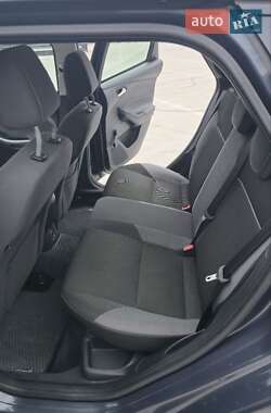 Универсал Ford Focus 2012 в 