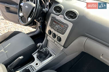 Універсал Ford Focus 2011 в 