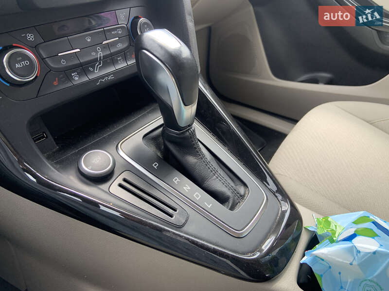 Седан Ford Focus 2016 в Киеве