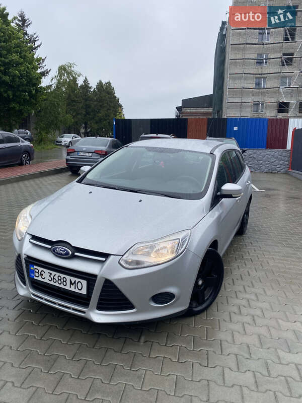 Ford Focus 2011