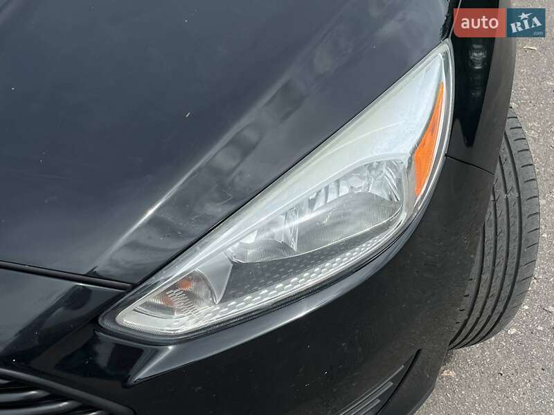 Седан Ford Focus 2016 в Харкові