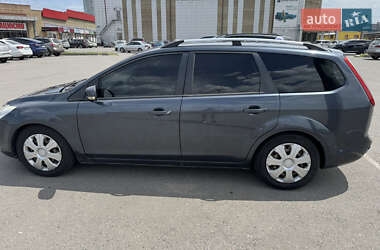 Універсал Ford Focus 2010 в 