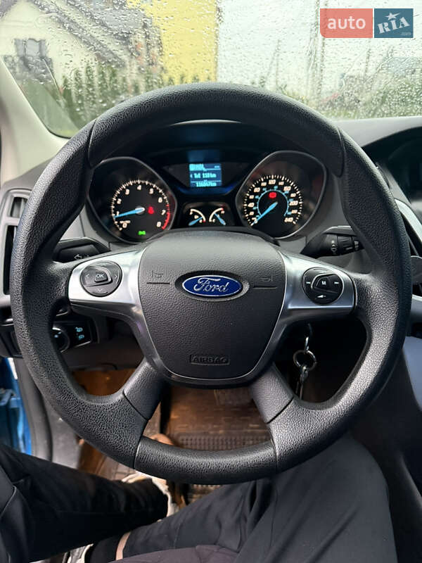Седан Ford Focus 2012 в Львове