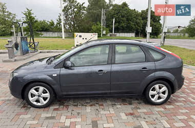 Хэтчбек Ford Focus 2007 в 