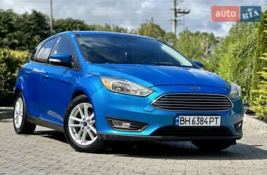 Хэтчбек Ford Focus 2015 в 
