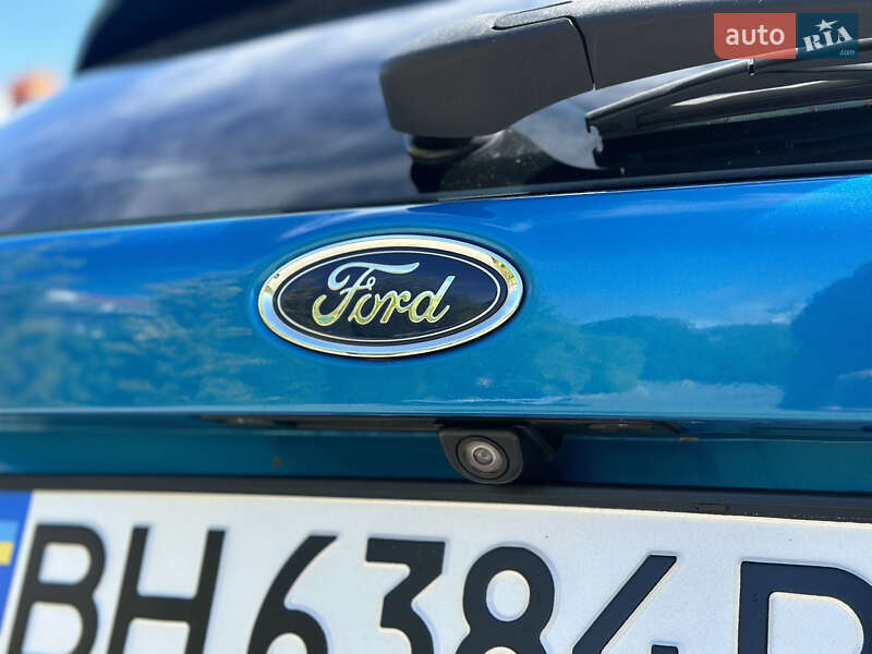 Хэтчбек Ford Focus 2015 в Одессе