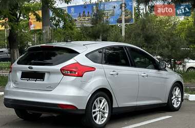 Хетчбек Ford Focus 2014 в 