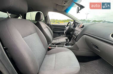 Седан Ford Focus 2006 в 