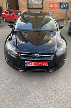Универсал Ford Focus 2013 в 