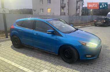 Хэтчбек Ford Focus 2015 в Львове
