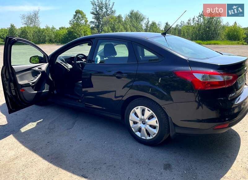 Седан Ford Focus 2012 в Павлограде