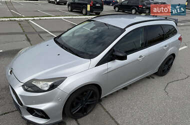 Универсал Ford Focus 2013 в 