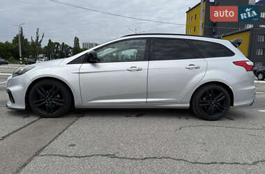 Универсал Ford Focus 2013 в 