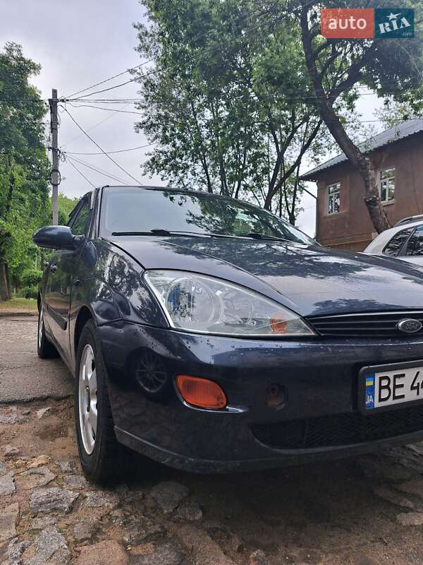Хэтчбек Ford Focus 2001 в Николаеве