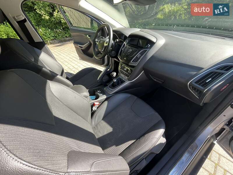 Універсал Ford Focus 2011 в Львові фото 34 Універсал Ford Focus 2011 в Львові