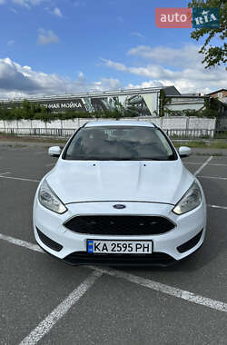Хэтчбек Ford Focus 2017 в 