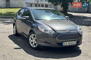 Хэтчбек Ford Focus 2017 в 