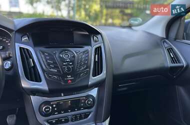 Универсал Ford Focus 2012 в 