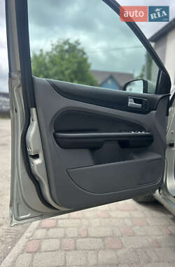 Універсал Ford Focus 2010 в 